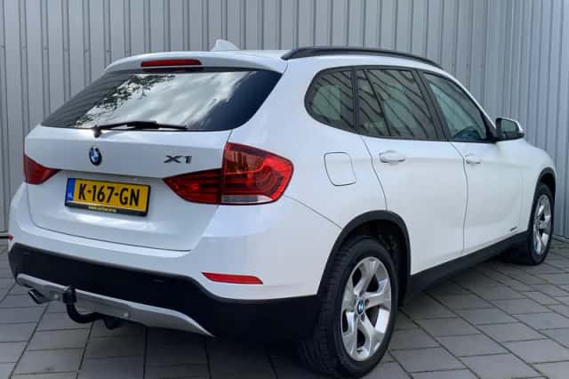 BMW X1 (2014) thumbnail 6
