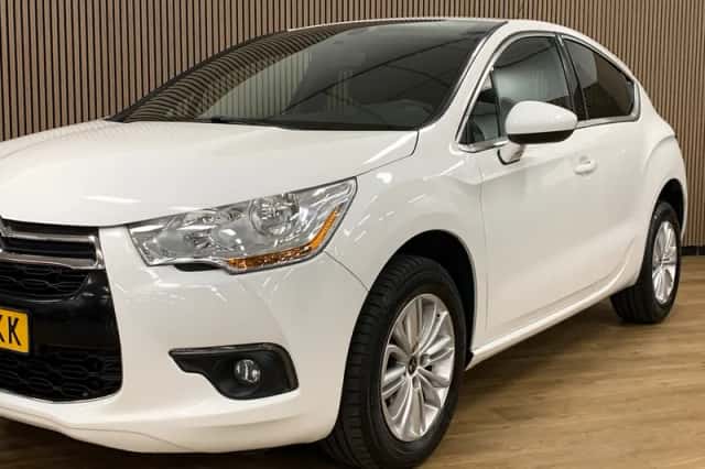 Citroën DS4 (2016) thumbnail 2
