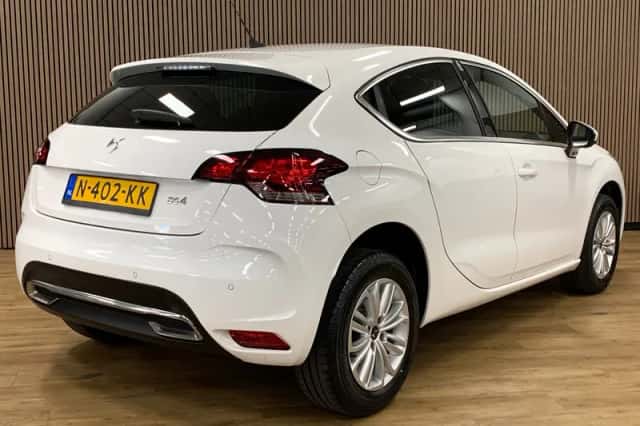 Citroën DS4 (2016) thumbnail 5