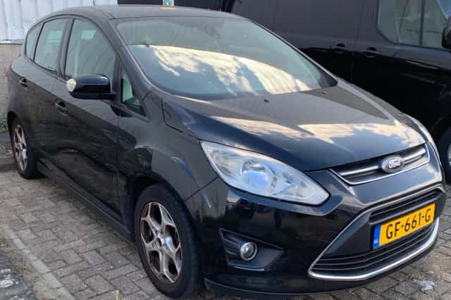 Ford C-Max (2015) thumbnail 2