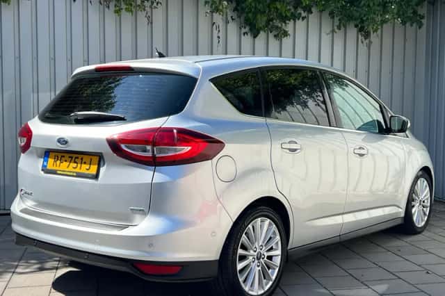 Ford C-Max (2017) thumbnail 5