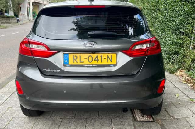 Ford Fiesta (2018) thumbnail 2