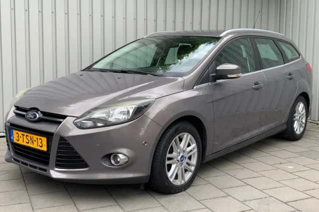 Ford Focus (2014) thumbnail 1