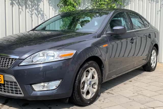 Ford Mondeo (2009) thumbnail 2