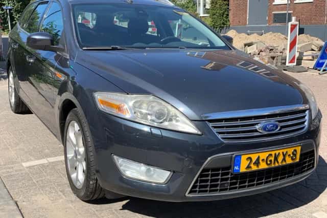Ford Mondeo (2008) thumbnail 4