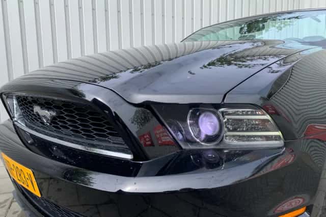 Ford Mustang (2013) thumbnail 5