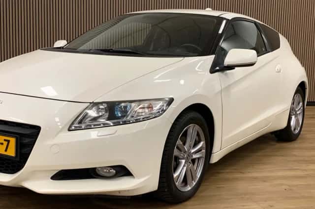 Honda CR-Z (2012) thumbnail 2