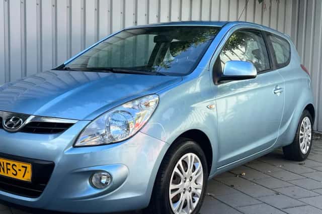 Hyundai i20 (2010) thumbnail 2