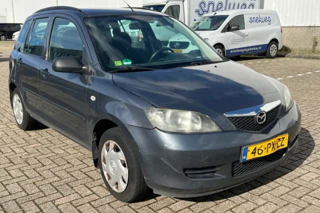 Mazda 2 (2005) thumbnail 4