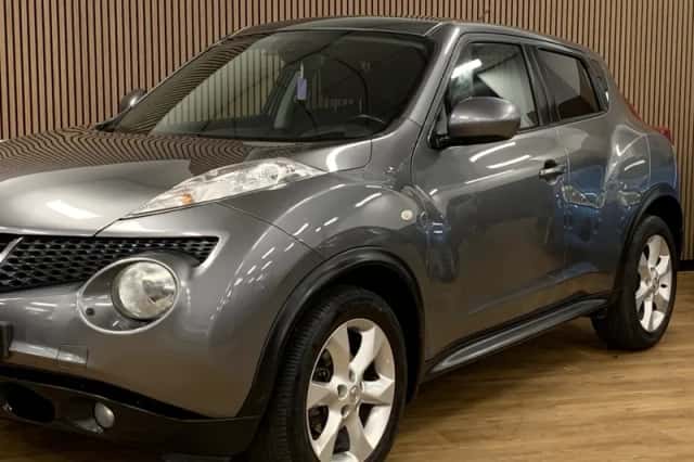 Nissan Juke (2011) thumbnail 2