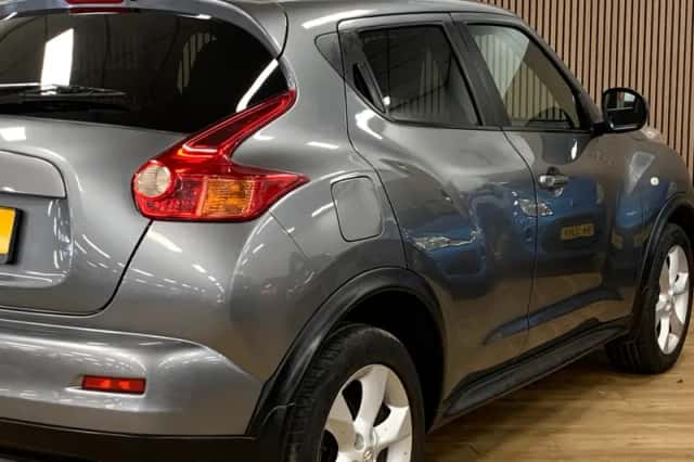Nissan Juke (2011) thumbnail 6