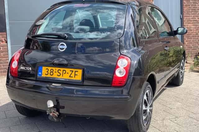 Nissan Micra (2006) thumbnail 6