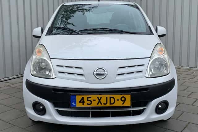 Nissan Pixo (2012) thumbnail 3