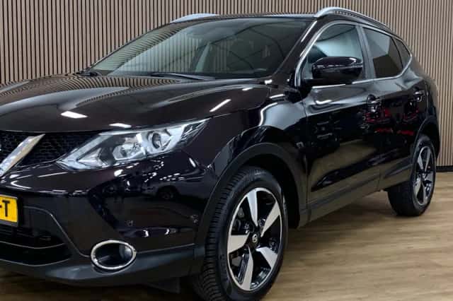 Nissan Qashqai (2016) thumbnail 2