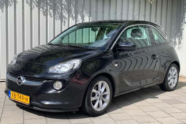 Opel Adam (2015) thumbnail 1