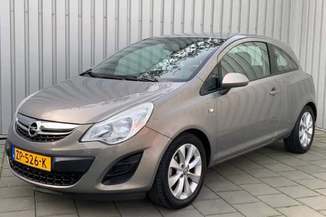Opel Corsa (2013) thumbnail 1