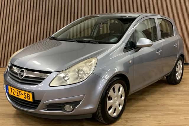 Opel Corsa (2008) thumbnail 1