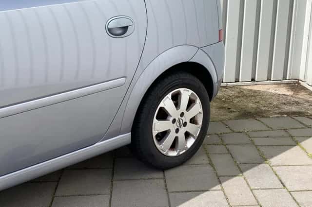 Opel Meriva (2008) thumbnail 4