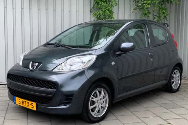 Peugeot 107 (2011) thumbnail 1