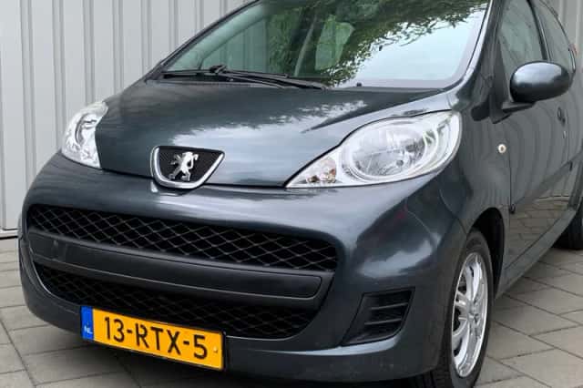 Peugeot 107 (2011) thumbnail 3