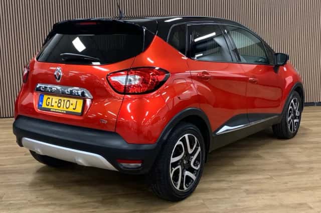 Renault Captur (2015) thumbnail 5