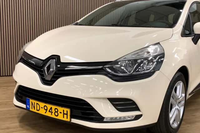 Renault Clio (2017) thumbnail 3