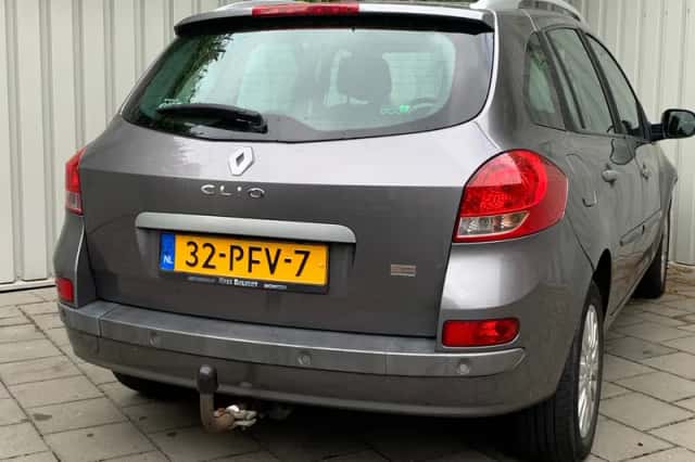 Renault Clio (2011) thumbnail 5