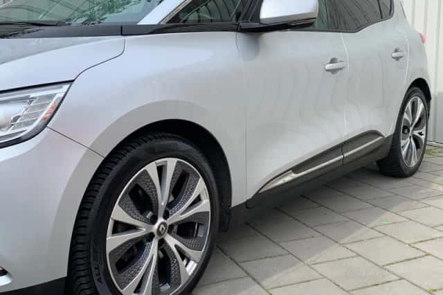 Renault Scénic (2018) thumbnail 4
