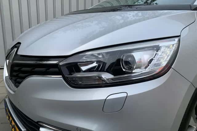 Renault Scénic (2018) thumbnail 5
