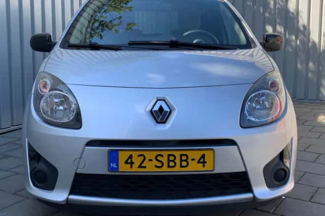 Renault Twingo (2011) thumbnail 3