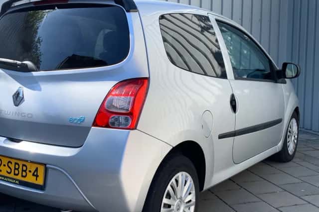 Renault Twingo (2011) thumbnail 6