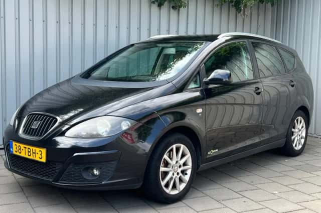 SEAT Altea XL (2012) thumbnail 1