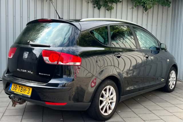 SEAT Altea XL (2012) thumbnail 4