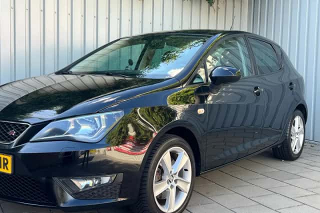 SEAT Ibiza (2015) thumbnail 2