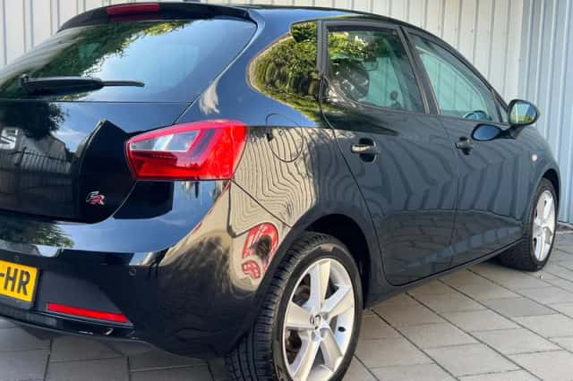 SEAT Ibiza (2015) thumbnail 6