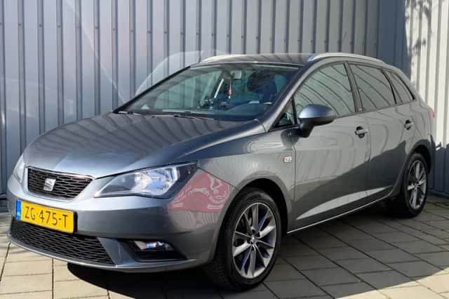 SEAT Ibiza (2015) thumbnail 1