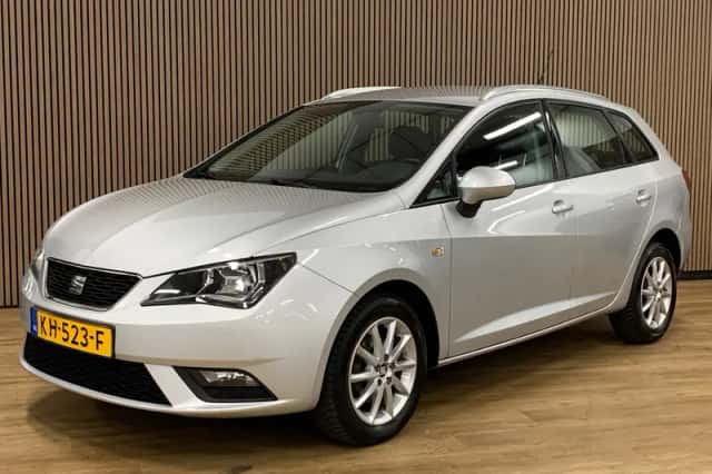 SEAT Ibiza (2016) thumbnail 1