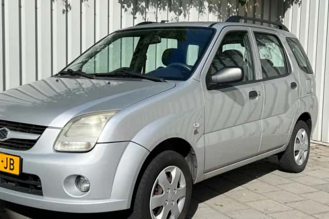 Suzuki Ignis (2004) thumbnail 2
