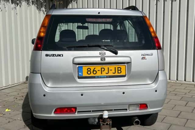 Suzuki Ignis (2004) thumbnail 6