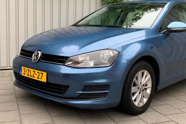 Volkswagen Golf (2013) thumbnail 3