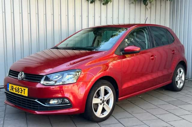 Volkswagen Polo (2016) thumbnail 1
