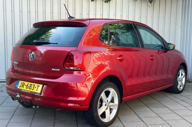 Volkswagen Polo (2016) thumbnail 5