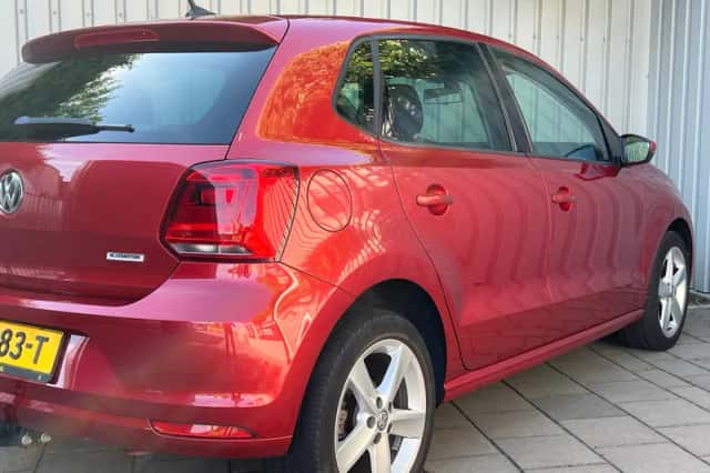 Volkswagen Polo (2016) thumbnail 6