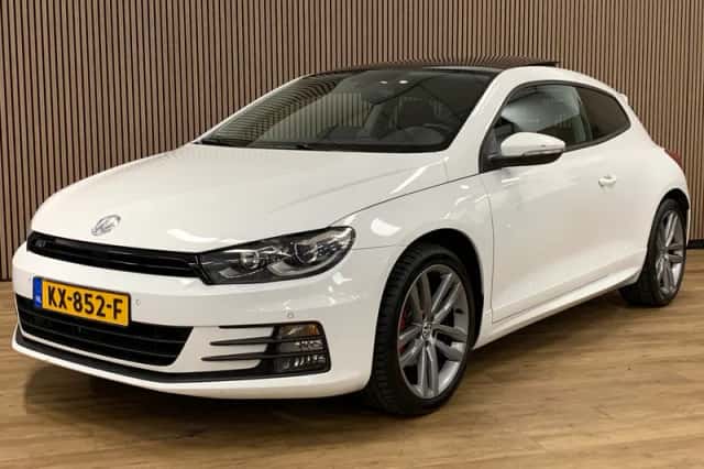 Volkswagen SCIROCCO (2015) thumbnail 1