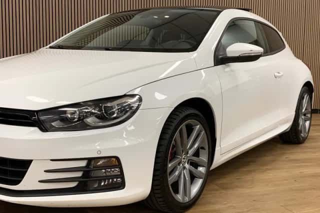 Volkswagen SCIROCCO (2015) thumbnail 2