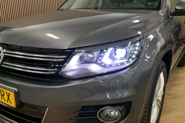 Volkswagen Tiguan (2011) thumbnail 6