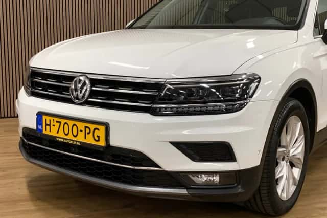 Volkswagen Tiguan (2019) thumbnail 3