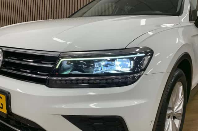 Volkswagen Tiguan (2019) thumbnail 6