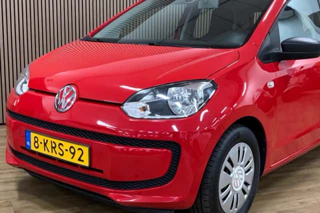 Volkswagen Up! (2013) thumbnail 3