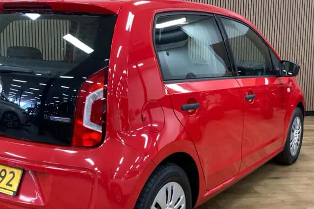 Volkswagen Up! (2013) thumbnail 5